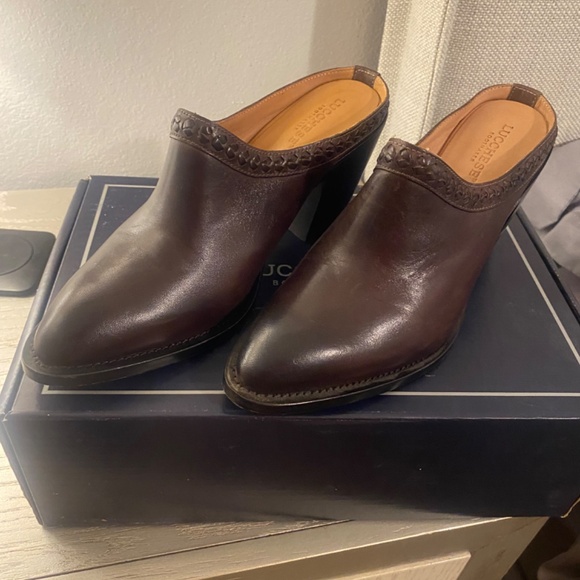 Lucchese women’s shoes size 9.5 - Picture 2 of 2